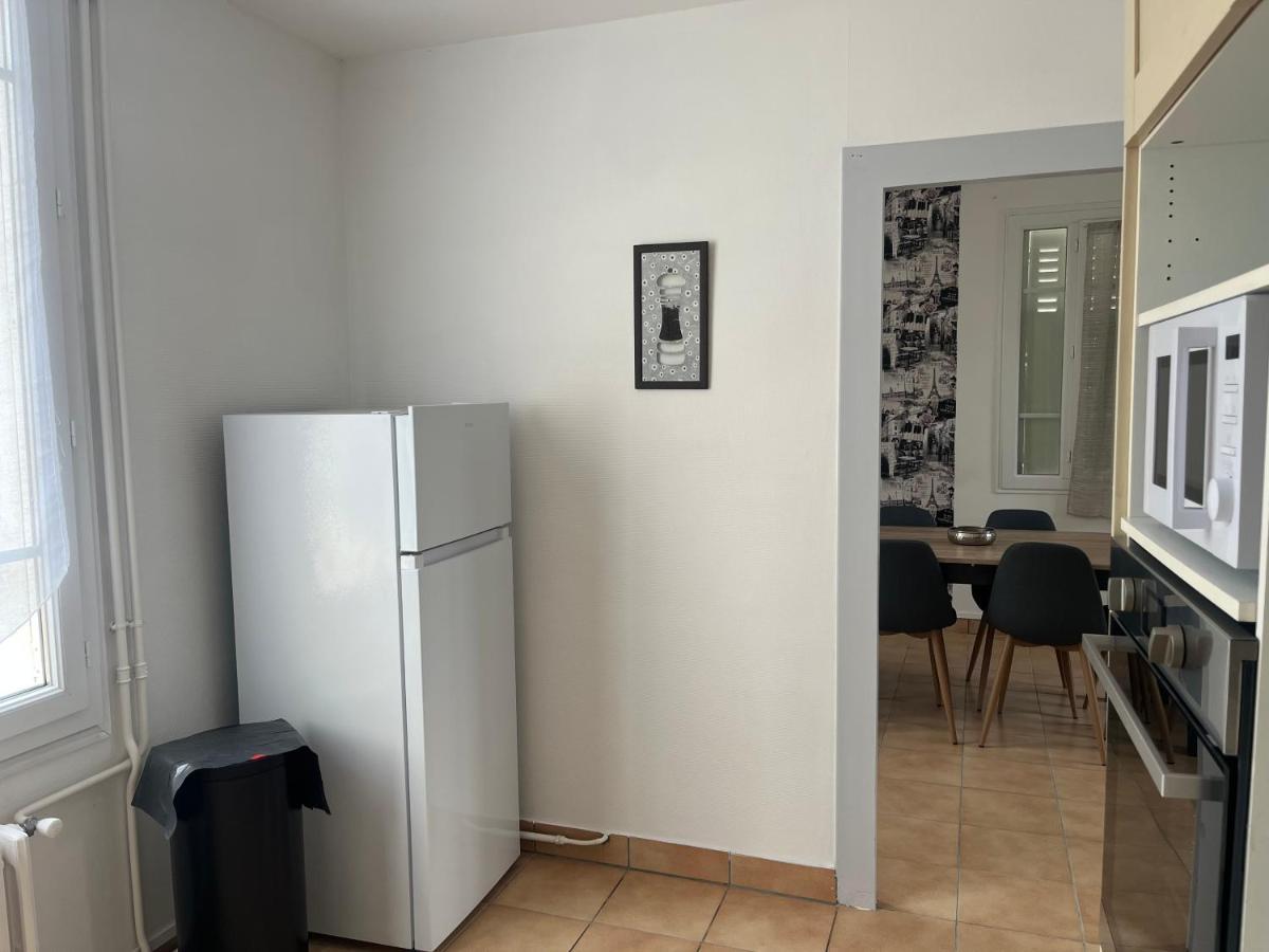 Holiday home Maison De *